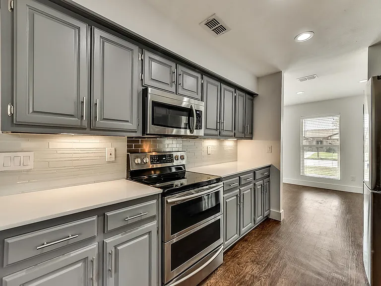 1865 Green Ridge Dr — Photo 6