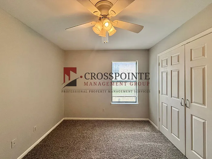 2531 Westminster Dr — Photo 15