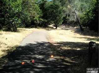 143 Corless Ln, Cloverdale, CA 95425