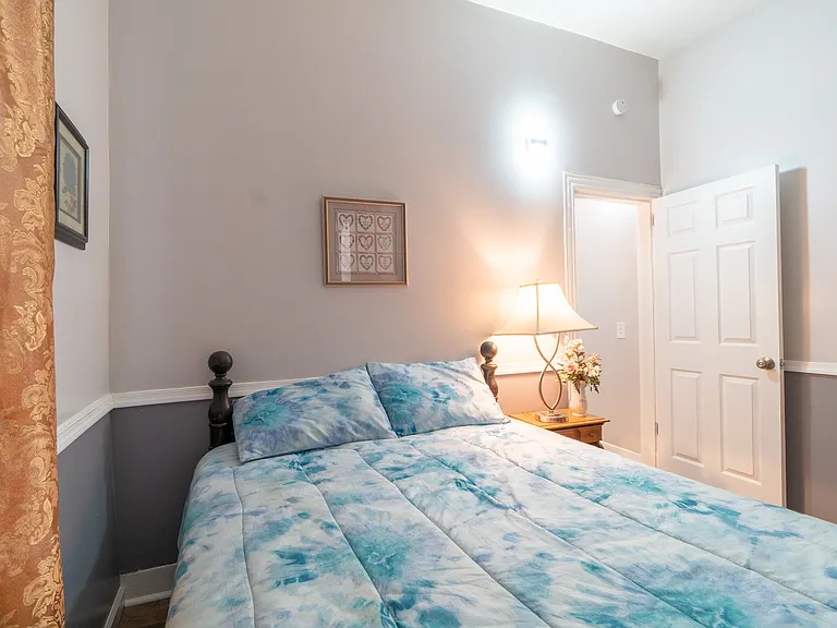 658 Atlantic St — Photo 37
