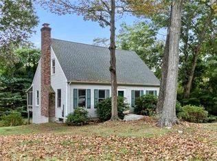 14 Todds Mill Cir, Madison, CT 06443