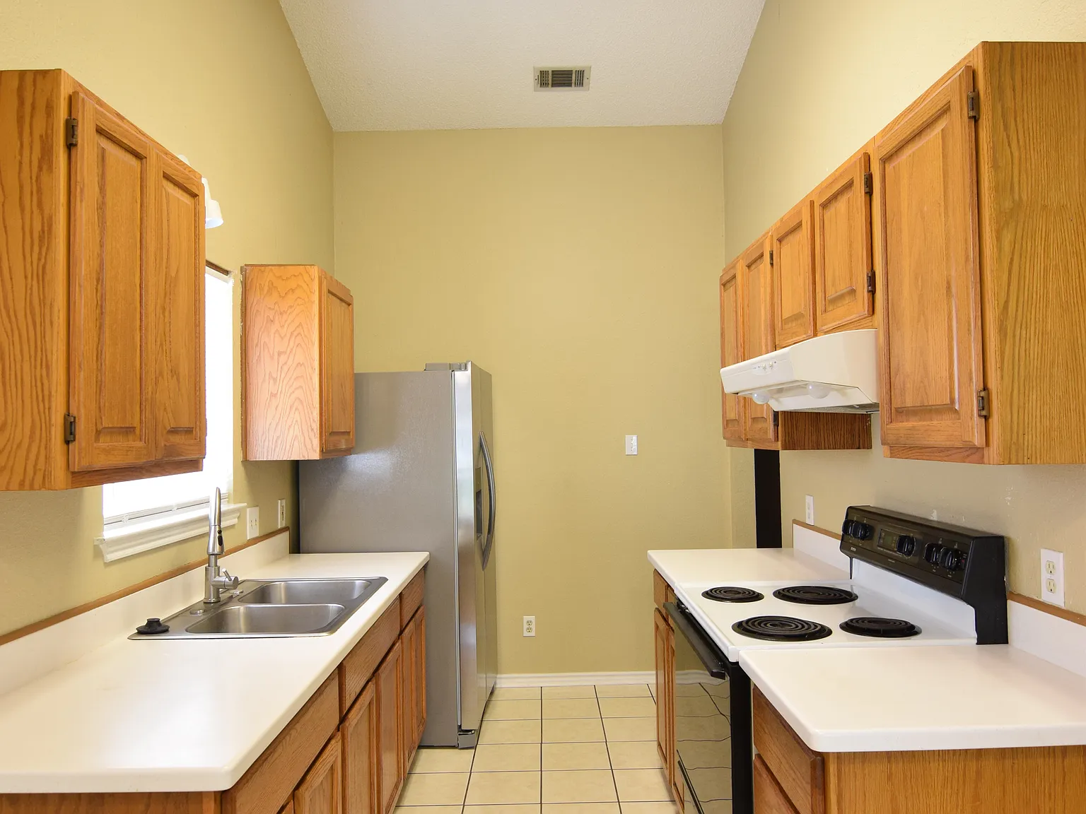 2502 Savage Dr, Killeen — Photo 4