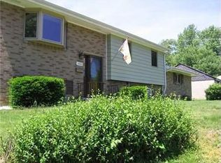 1986 Warriors Rd, Pittsburgh, PA 15205