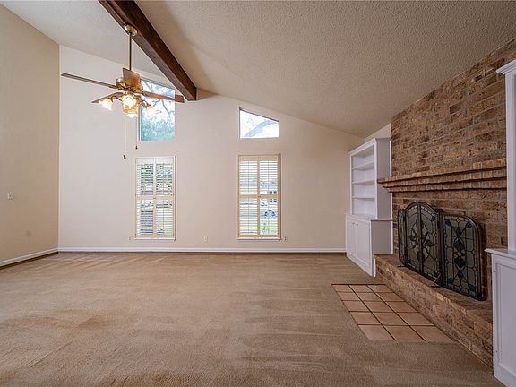 5th image of 4925 Shadowbend Dr