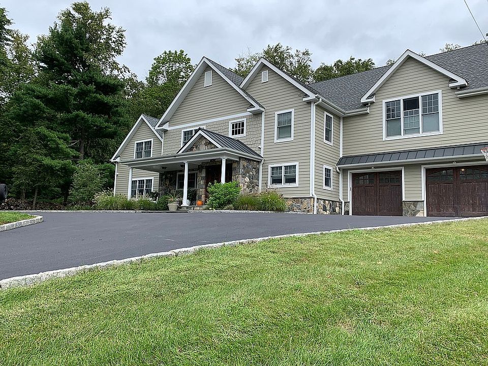 1st image of 114 Milton Dr