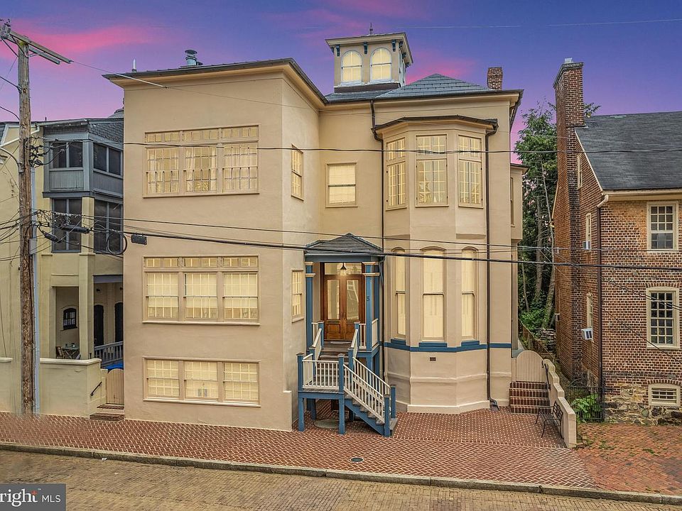1st image of 5 Maryland Ave APT 4