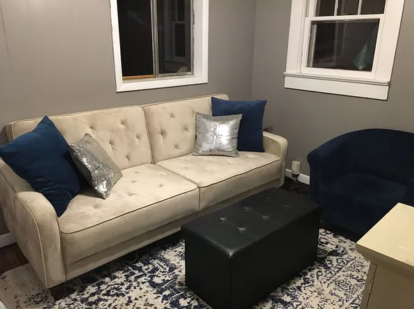 109 Tolbert St, Bluefield, VA 24605