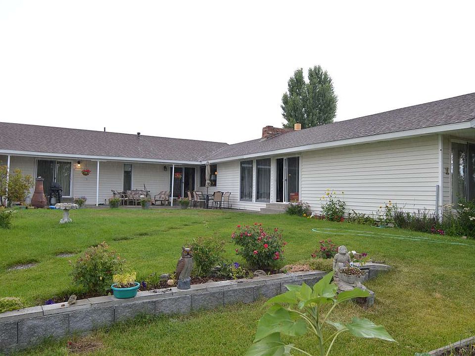 1st image of 10819 E 15th Ave