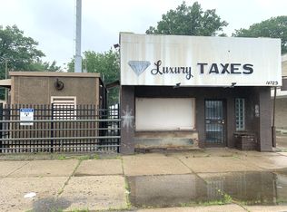 16723 E Warren Ave, Detroit, MI 48224