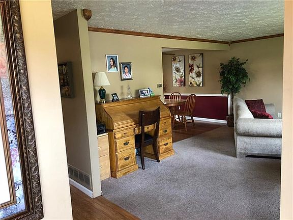 2nd image of 1817 Renee Dr
