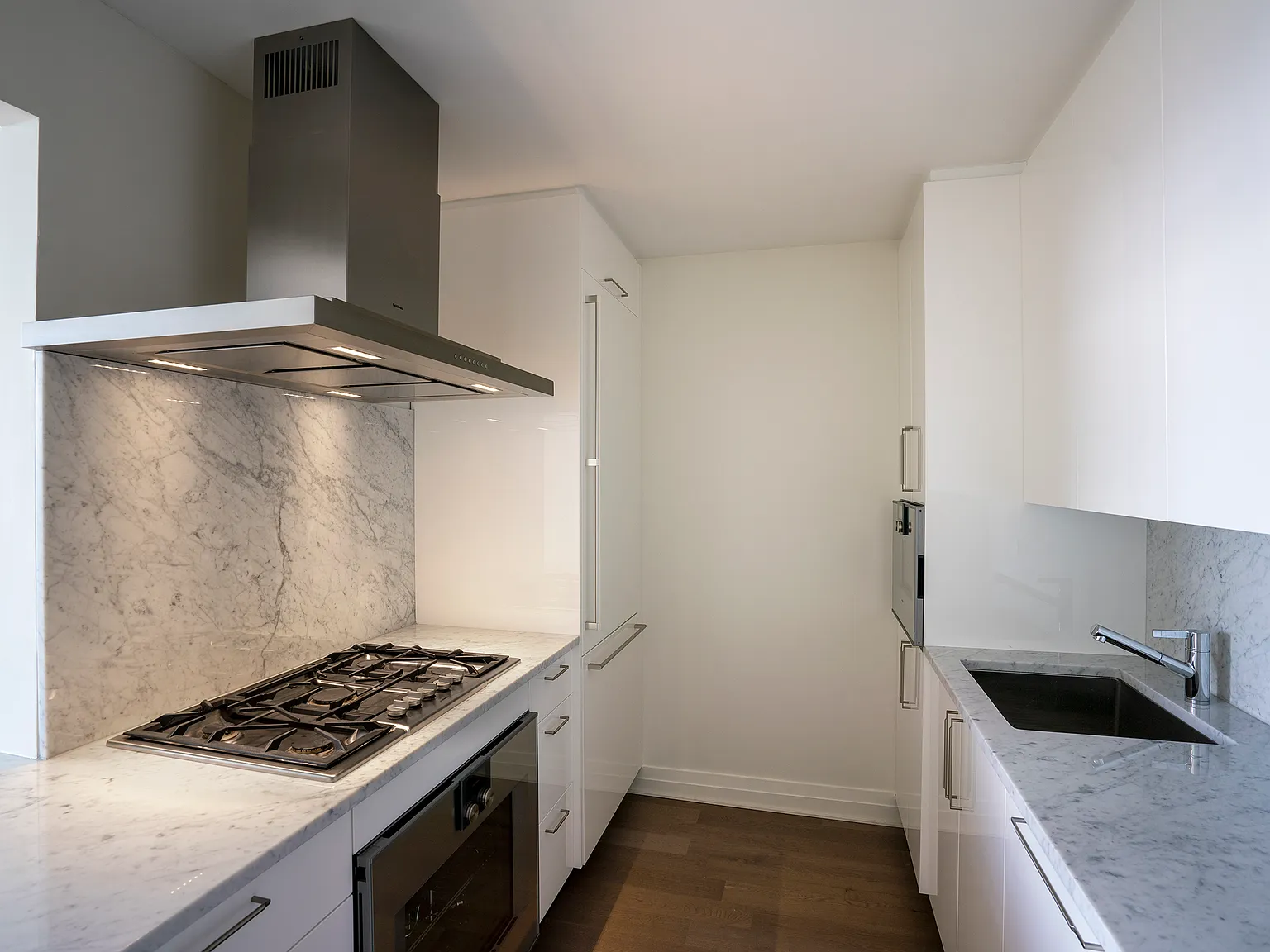 460 West 42nd Street — Photo 3