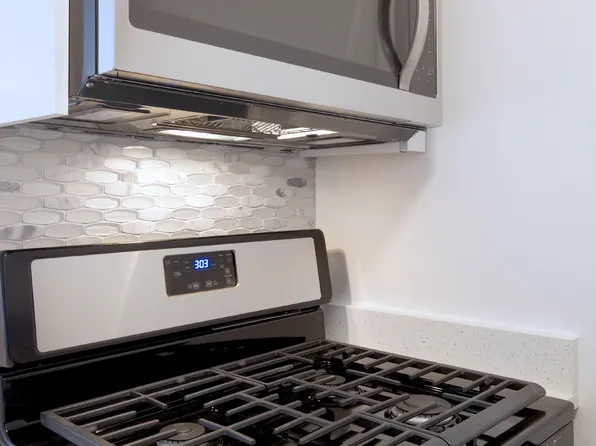 150 East 34th Street image 1 of 36