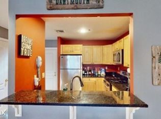 540 E Broadway #30B, Boston, MA 02127