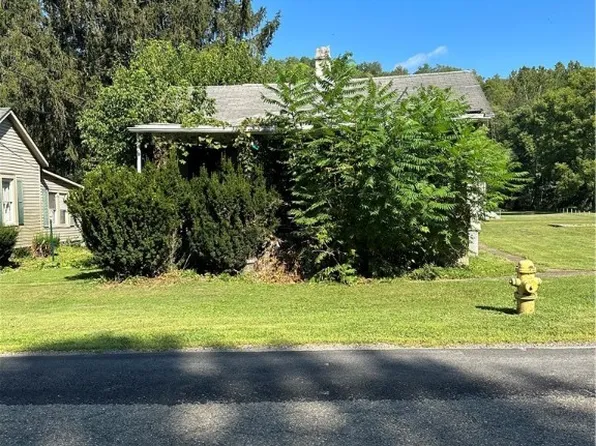 50201 Fairpoint Maynard Rd #R, Saint Clairsville, OH 43950