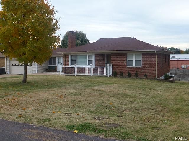 1st image of 122 Tanzberger Dr