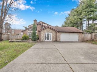 616 Paradise Rd, East Amherst, NY 14051