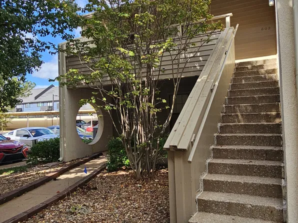 11140 N Stratford Dr #600, Oklahoma City, OK 73120