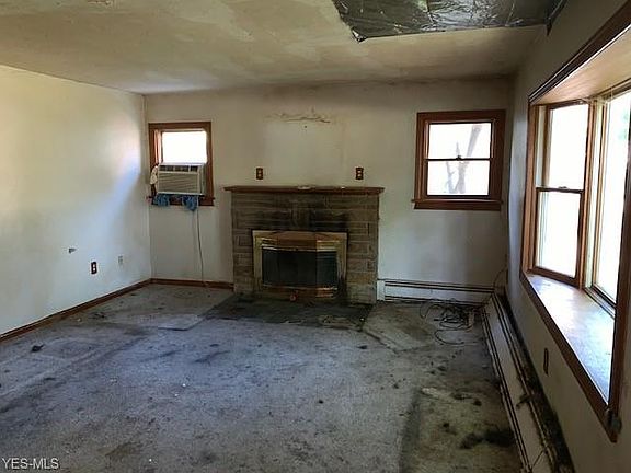5th image of 106 Hope Ct