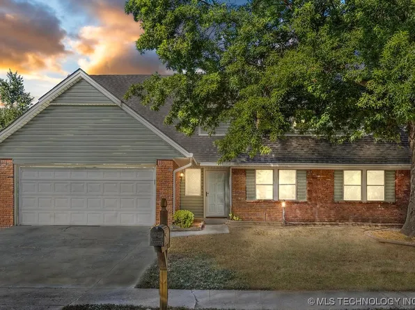 10215 E 24th St, Tulsa, OK 74129