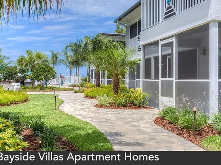 Bayside Villas Apartments — Photo 17