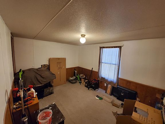 5th image of 221 New River Rd