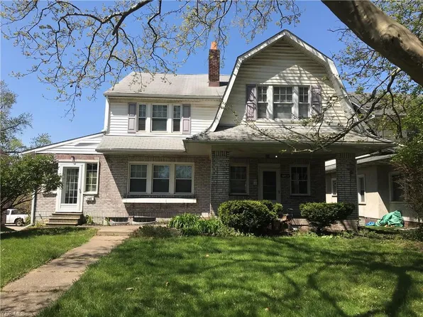 1135 Ridge Rd NW, Canton, OH 44703