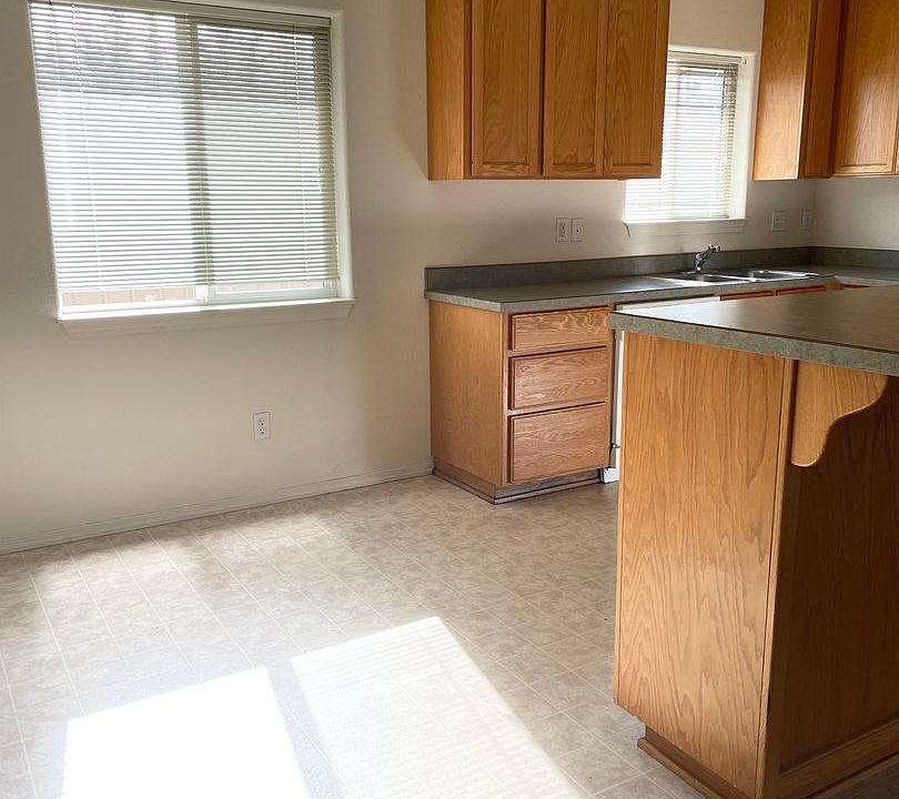 R238 238 Berrydale Ave Medford OR Zillow