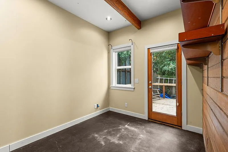 4 bed, 3.0 bath, 1980 sqft, $4,900 — Photo 2