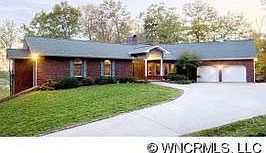 2nd image of 239 Bearwallow Mountain Rd