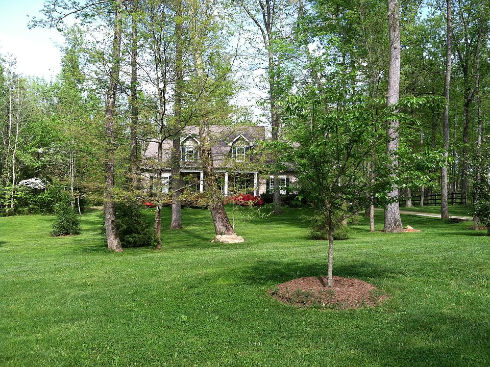 1st image of 110 Deerfield Ln