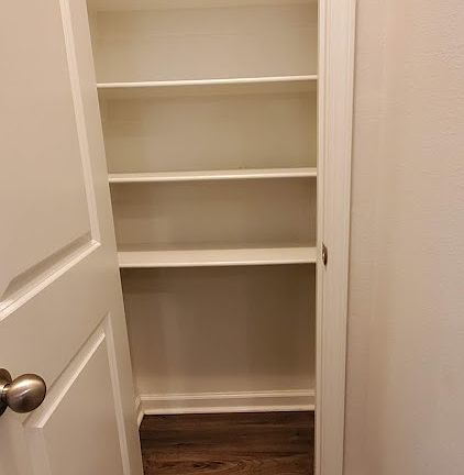 4th image of 902 Grand Teton Dr