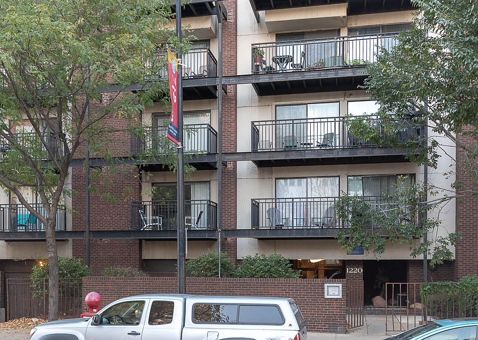1st image of 1220 N La Salle Dr #Ua2f