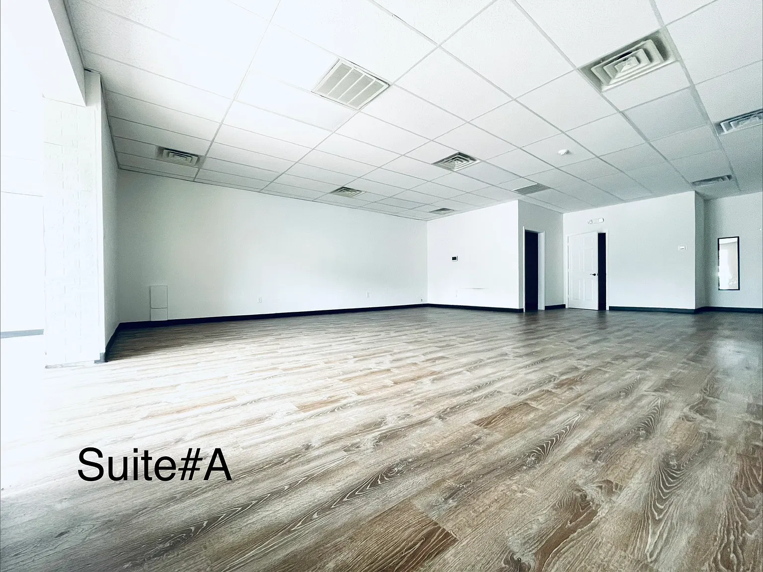 Studio, 1100 sqft, $2,500 — Photo 4