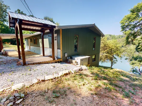 506 Cape Norris Rd, New Tazewell, TN 37825