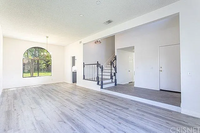 23650 Arminta St — Photo 11