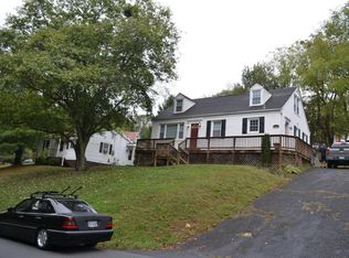 811 E Beverley St #B, Staunton, VA 24401