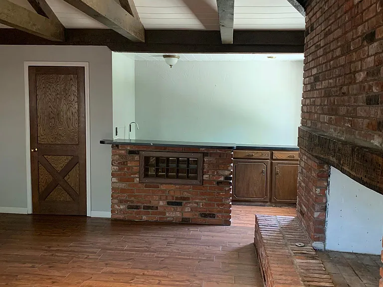 Wet Bar