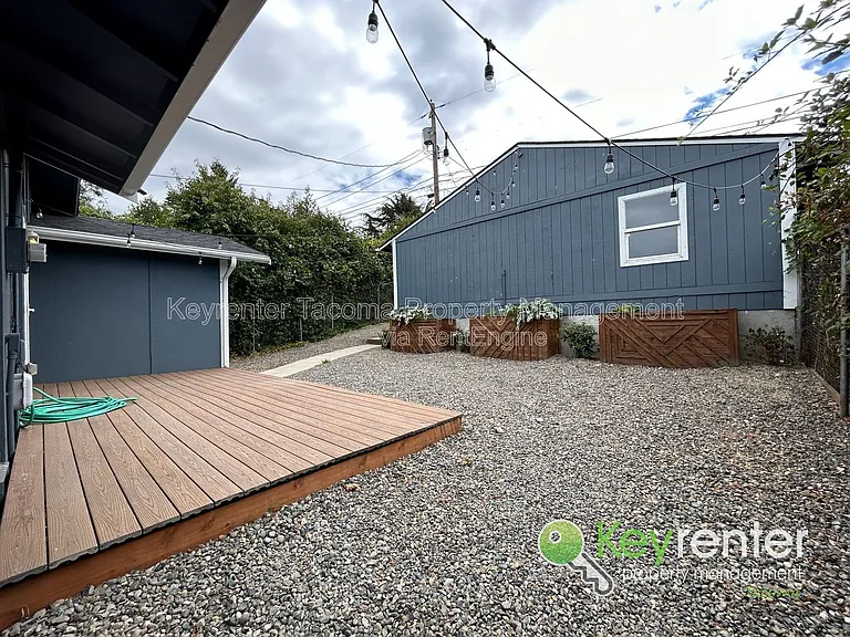 2018 E 35th St — Photo 22