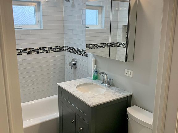 1st Floor Full Bath