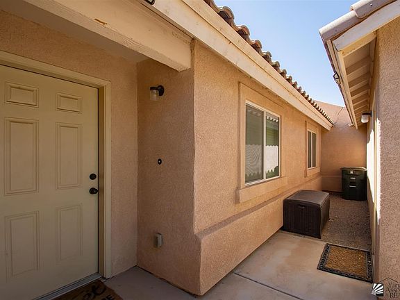 4th image of 3053 S Brand Lee Way
