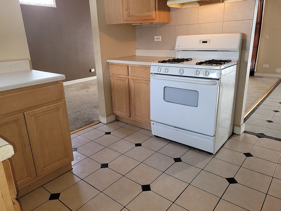 412 Rutledge St, Park Forest, IL 60466 Zillow