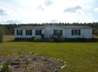 39 Patton Dr, Hazlehurst, GA 31539