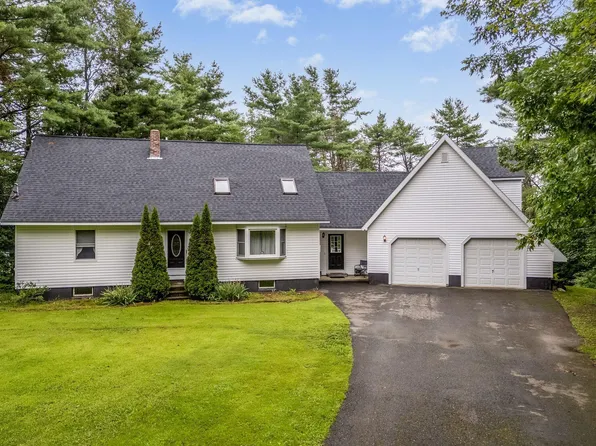 48 Foss Hill Road, Benton, ME 04901