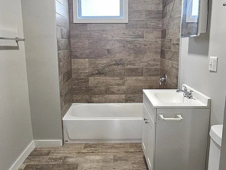624 Dixwell Ave #11 — Photo 7