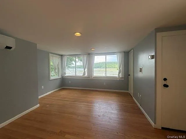 86 W Mombasha Rd — Photo 6