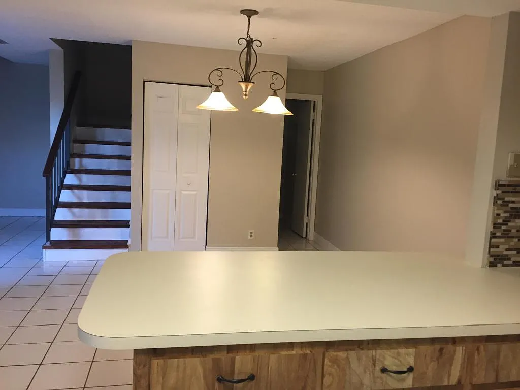 2 bed, 2.5 bath, 1577 sqft, $1,500 — Photo 3