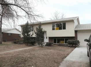 1045 Dawson St, Aurora, CO 80011