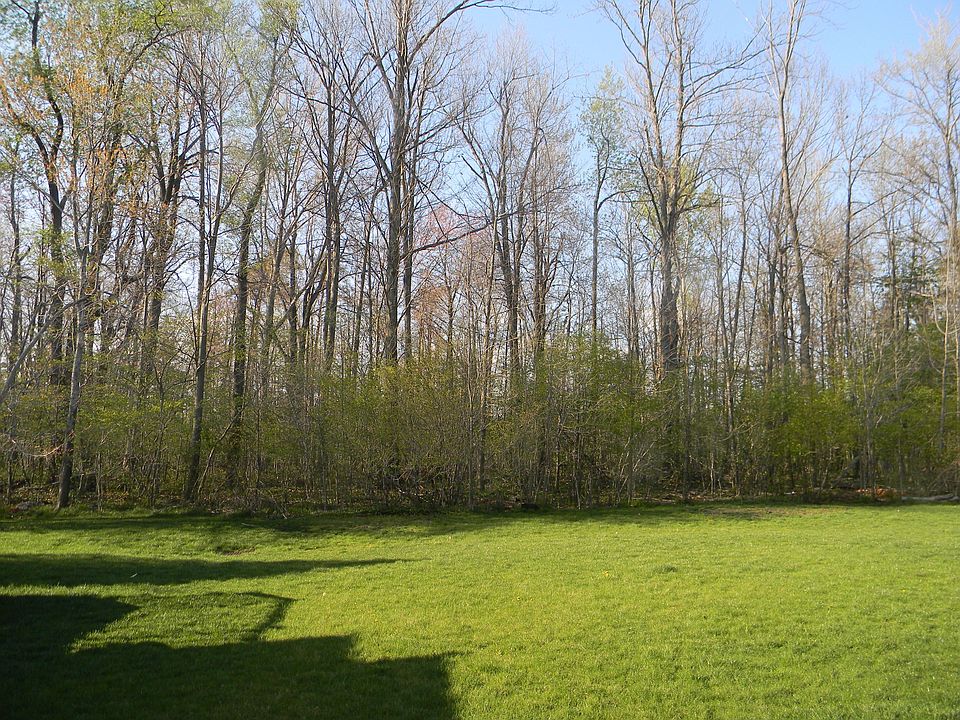 1st image of 42 Creekwood Dr