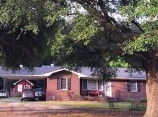 1422 Bennett Cir, Holly Hill, SC 29059