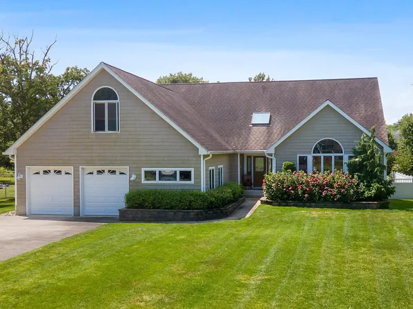 12 Ravenwood Dr E, Cape May Court House, NJ 08210
